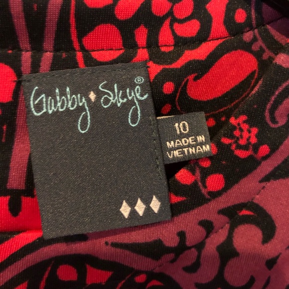 Gabby Skye size 10 red and black dress - Picture 3 of 3